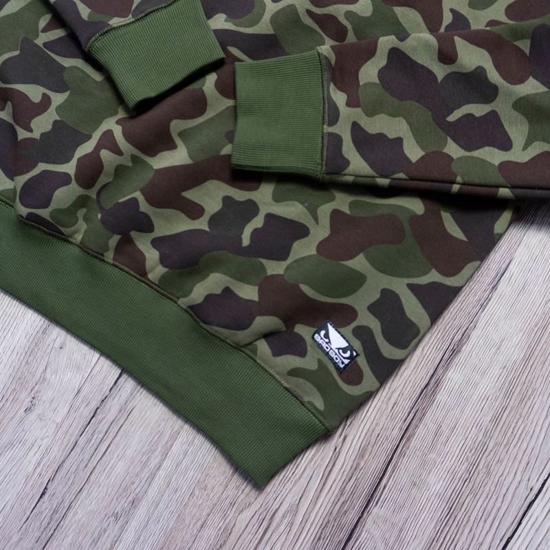 BAD BOY Camo crewneck- green